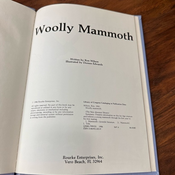 Woolly Mammoth Book - Picture 5 of 6